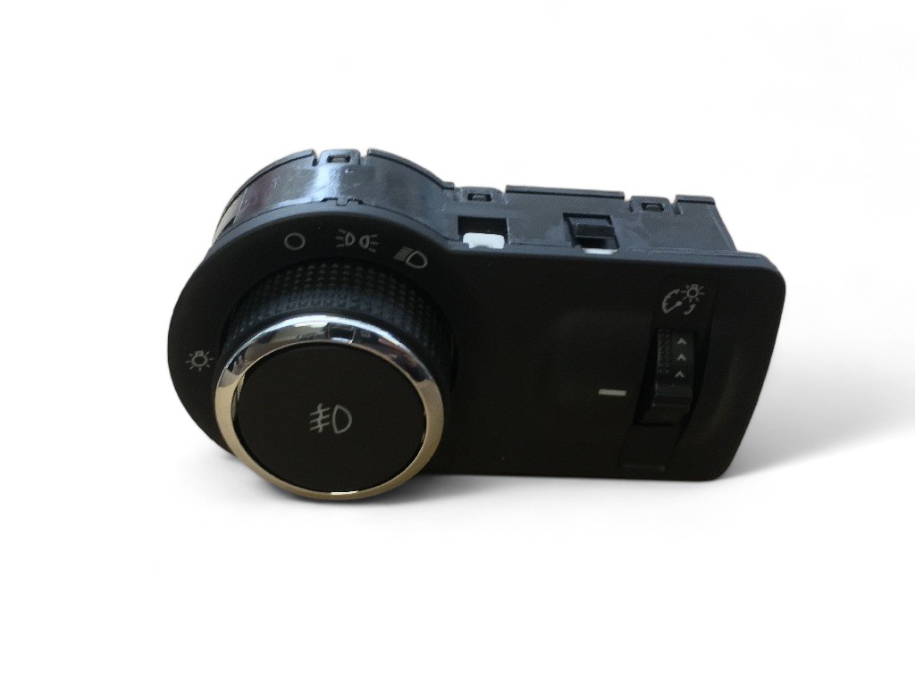 52098292.jpg Interruptor Luces S10 15/ lt - Imagen 1