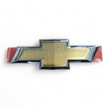 Emblema Bowtie Tapa Trasera Prisma 13/