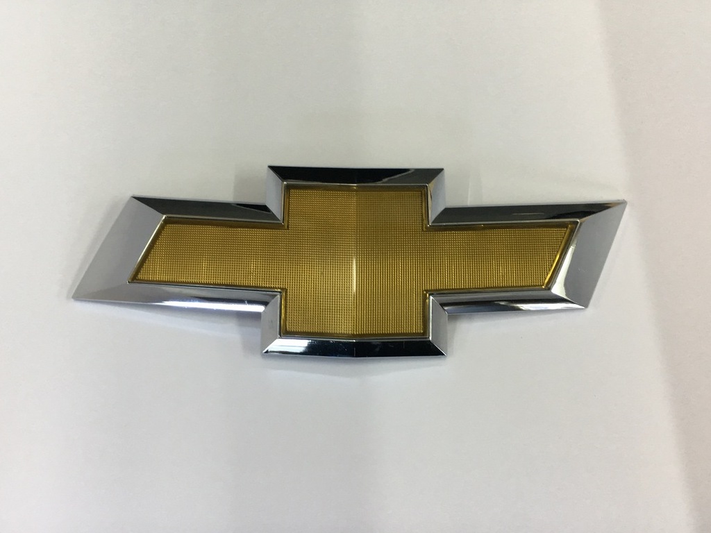 95032016B.jpg Emblema Rejilla Radiador Cruze 10/ - Imagen 1