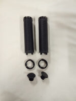Par De Puños De Bici Simil Cuero Negro Con Bloqueo. 125 Mm - Imagen 2