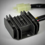 Regulador Rectificador 5 Cables Hembra Para Moto. Gtm00226 - Imagen 5